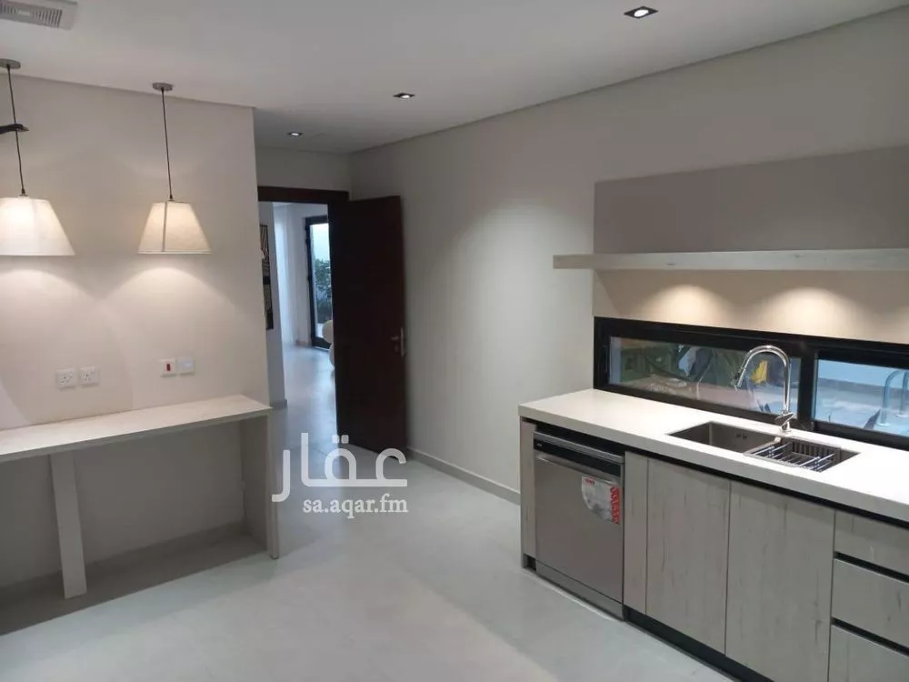 4 bedroom villa in Al Bahr, Eastern Province 7