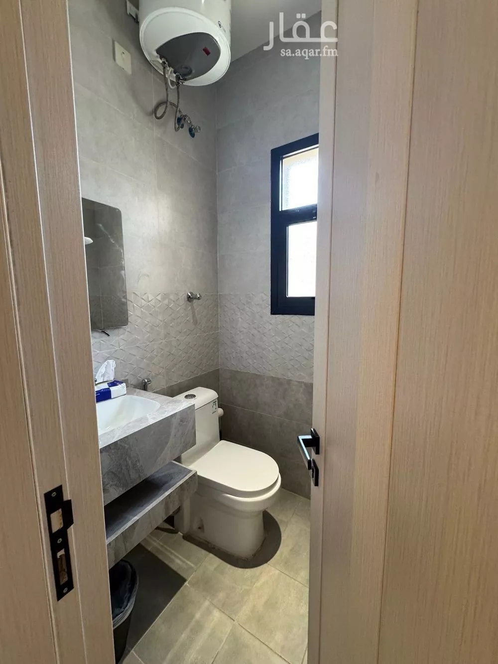 شقة 3 غرف في الحمرا 5