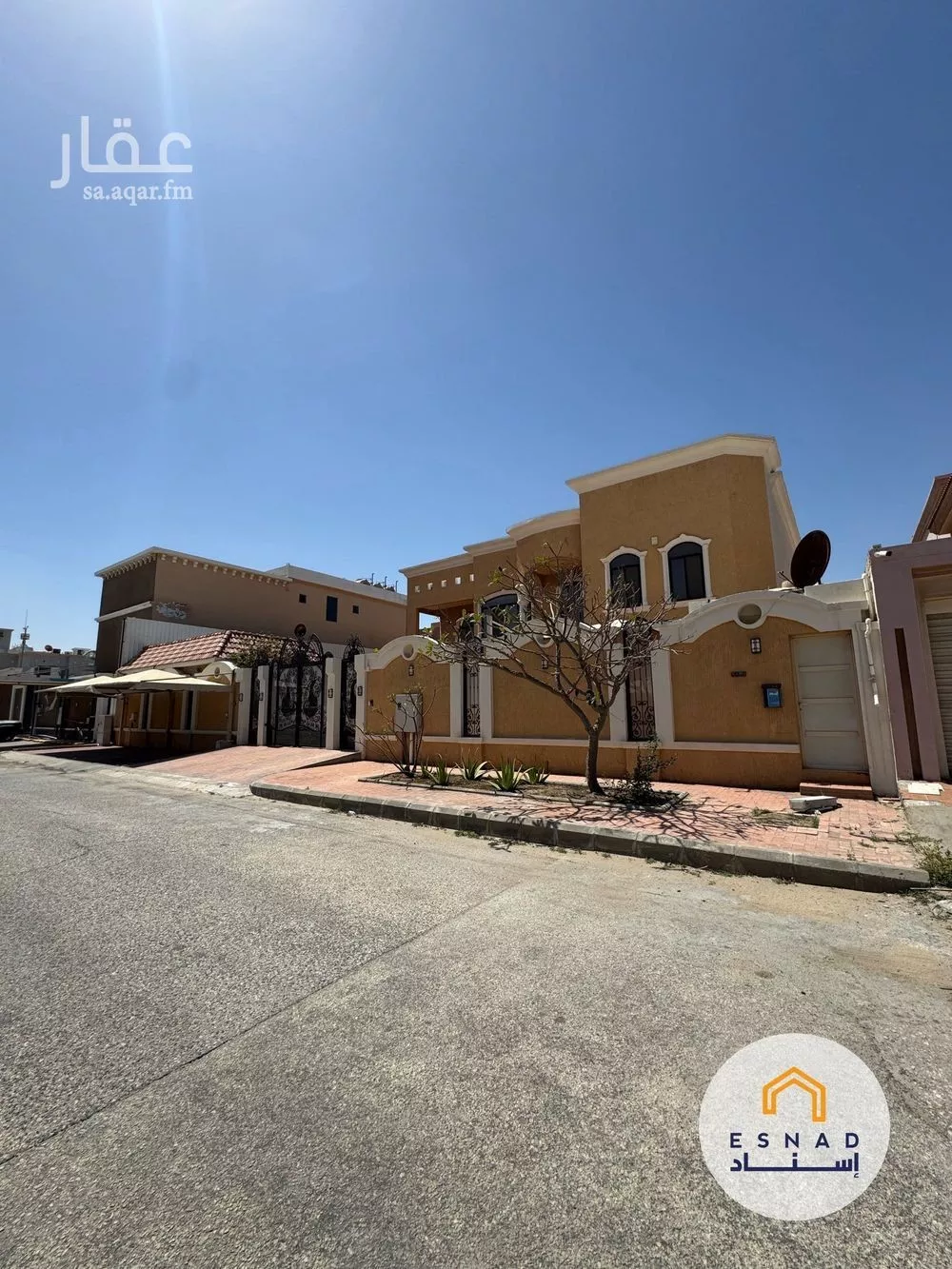 فيلا 6 غرف في الشاطئ الشرقي 1