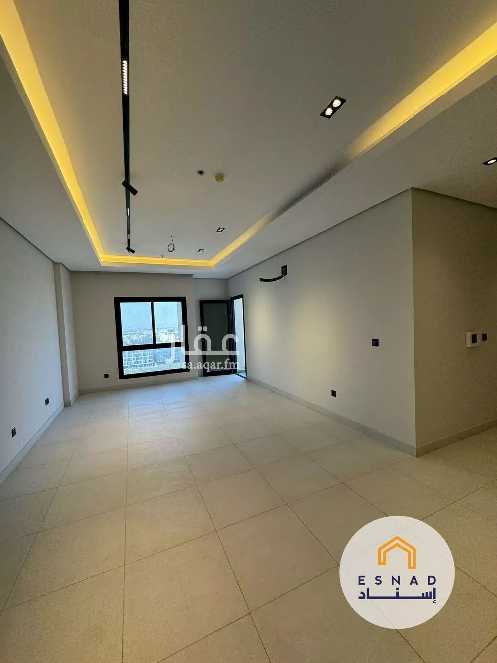 شقة 3 غرف في الحمرا 2