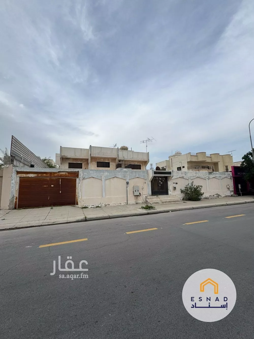 فيلا 6 غرف في العقربية 1