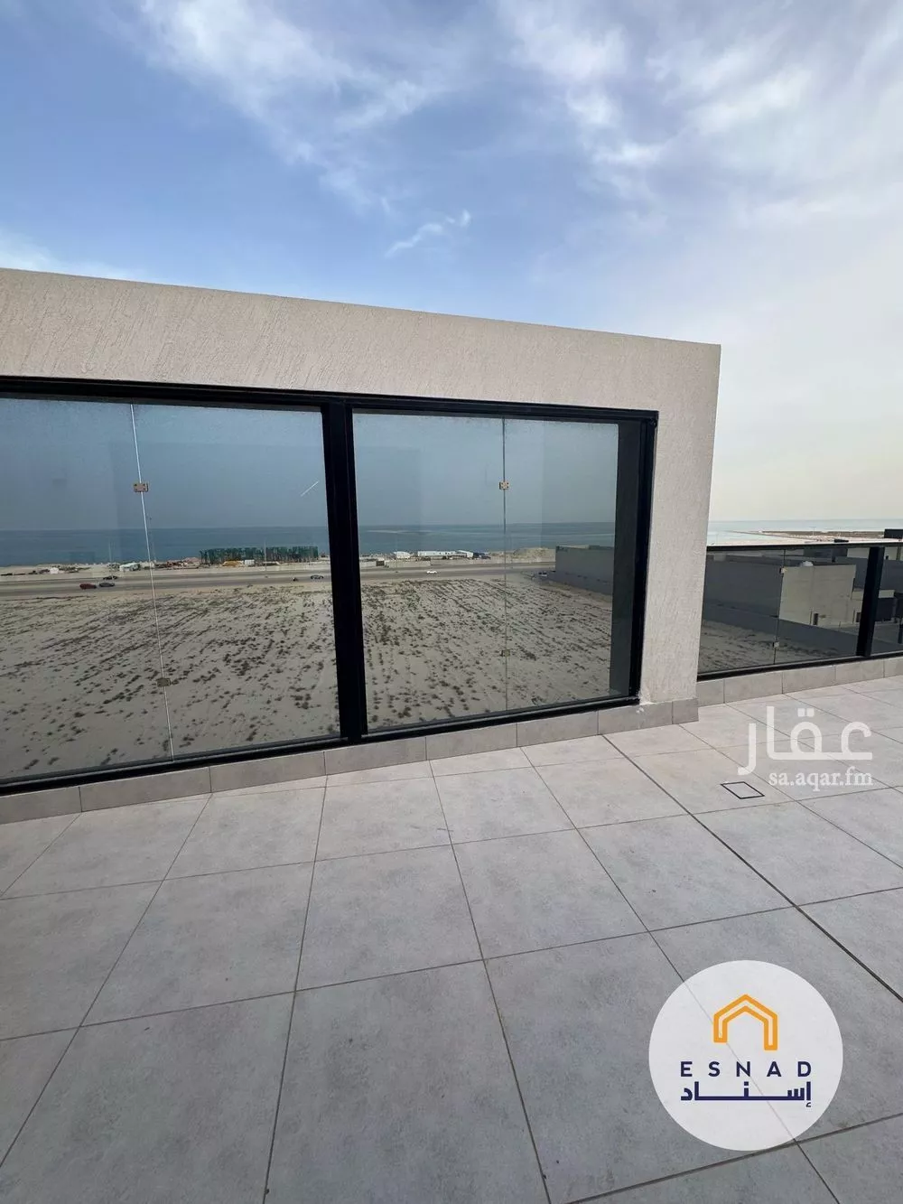 شقة 3 غرف في البحر 4