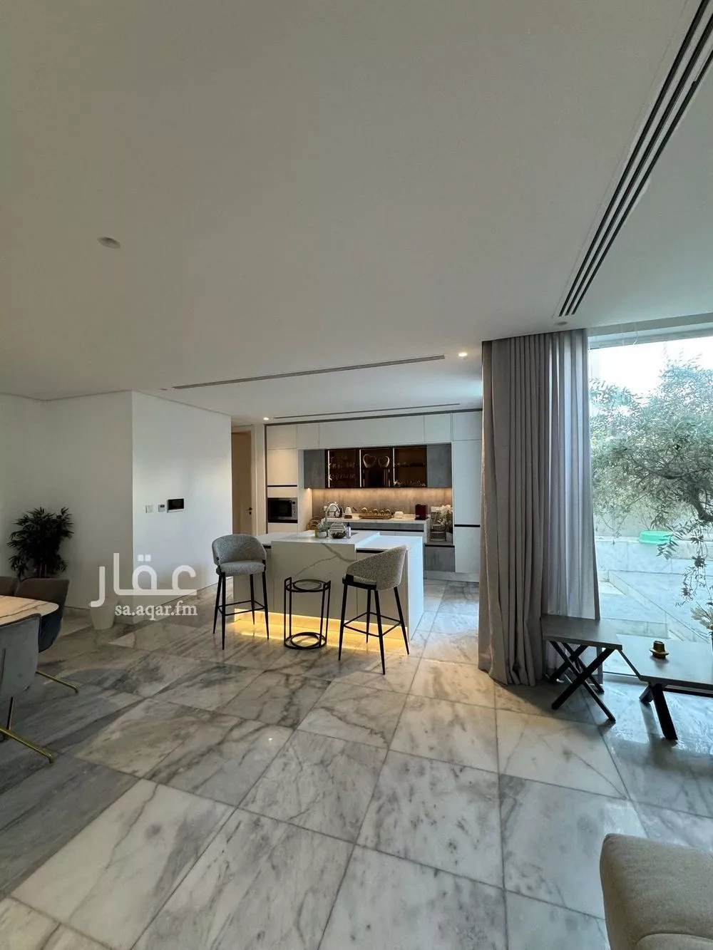 4 bedroom villa in As Sadafah, Eastern Province 4