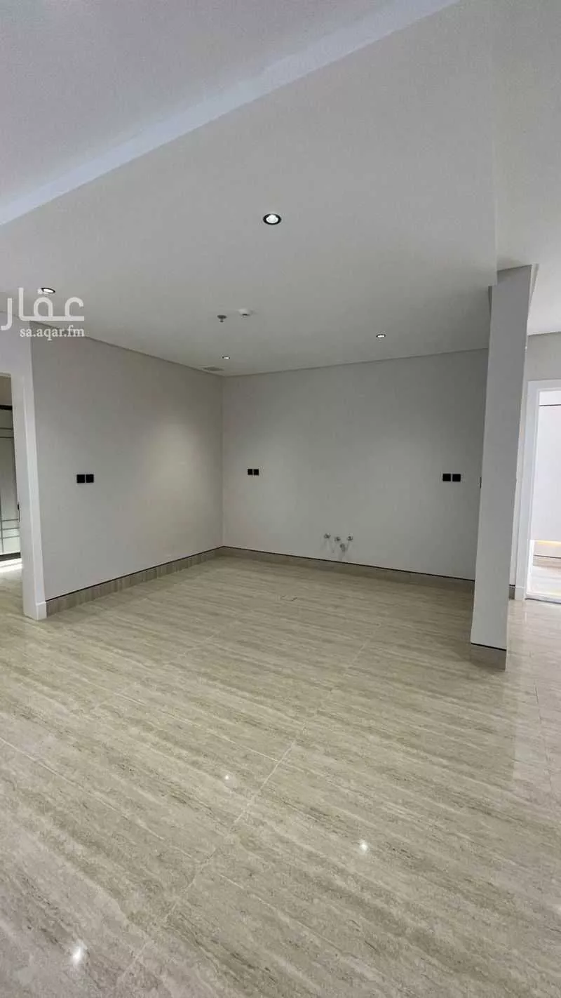 4 bedroom apartment in Dahiat King Fahd, Eastern Province 11