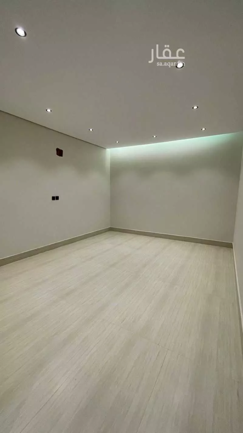 5 bedroom villa in Ash Sharq, Eastern Province 19