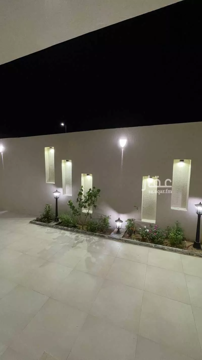 5 bedroom villa in Ash Sharq, Eastern Province 13