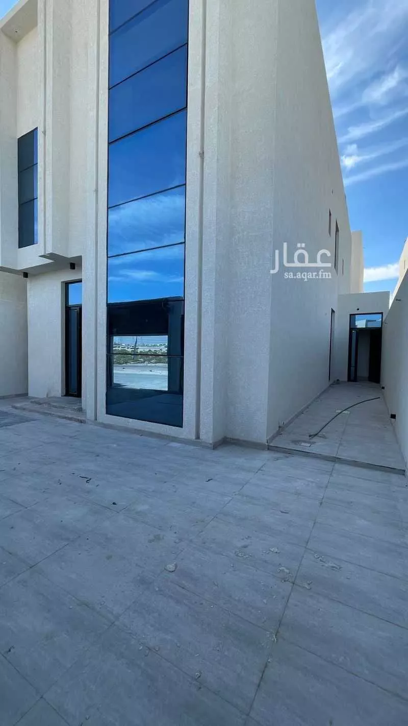 5 bedroom villa in Ash Sharq, Eastern Province 7