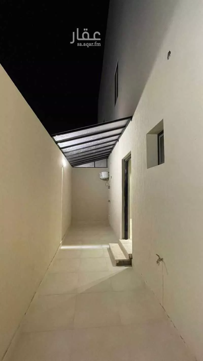 5 bedroom villa in Ash Sharq, Eastern Province 9