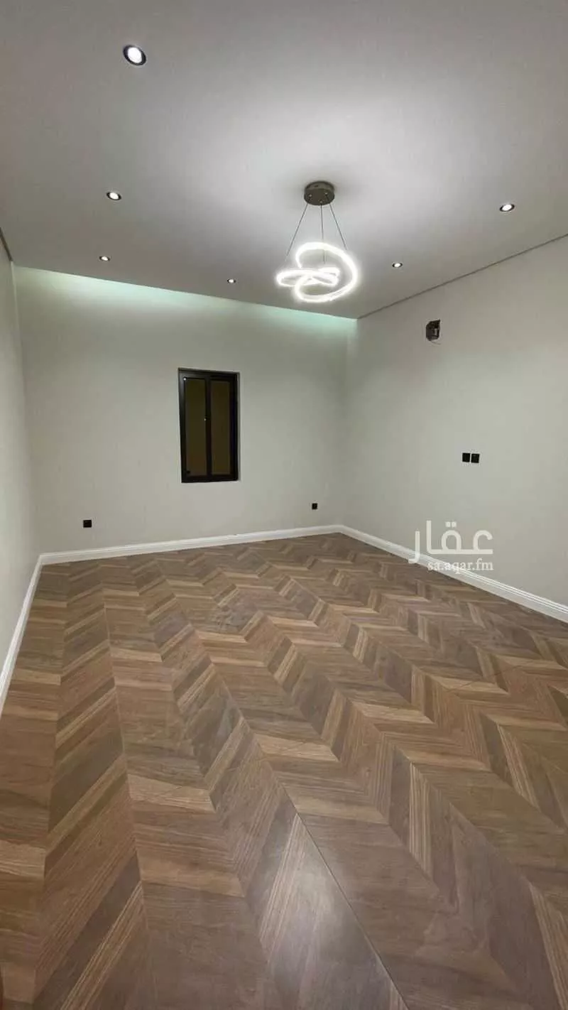 5 bedroom villa in Ash Sharq, Eastern Province 16