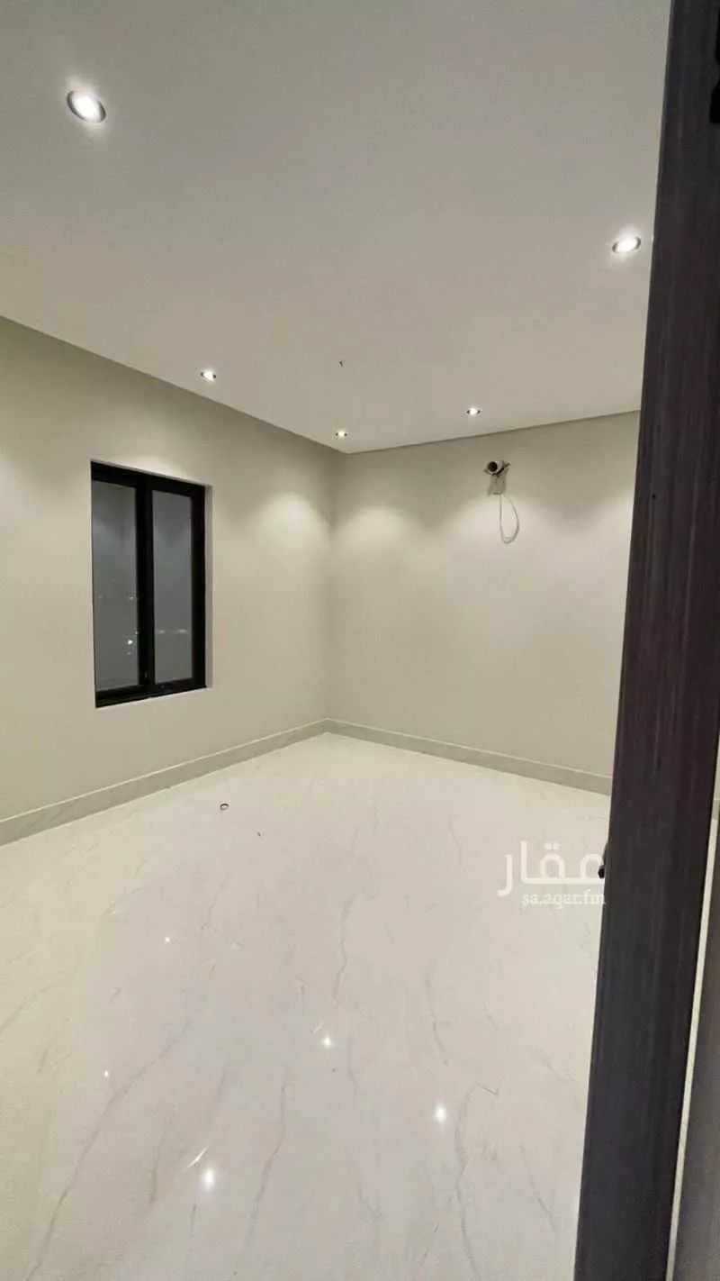 فيلا 5 غرف في ضاحية الملك فهد 4