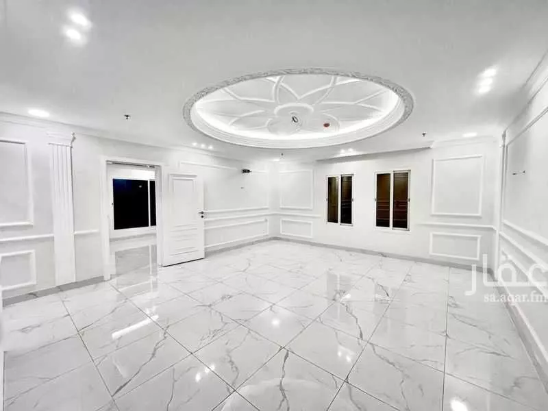 شقة 3 غرف في الحمرا 4