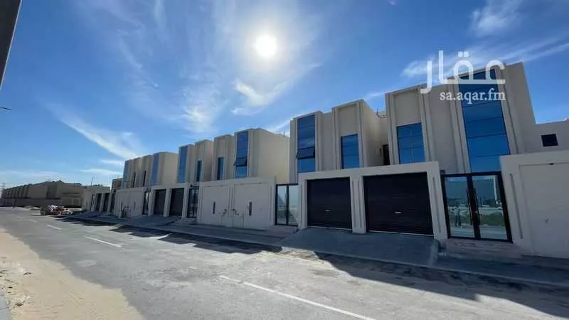 5 bedroom villa in Ash Sharq, Eastern Province 6