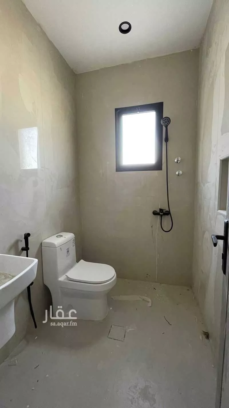 5 bedroom villa in Ash Sharq, Eastern Province 14