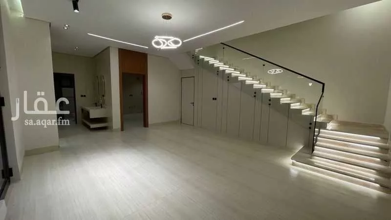 5 bedroom villa in Ash Sharq, Eastern Province 4