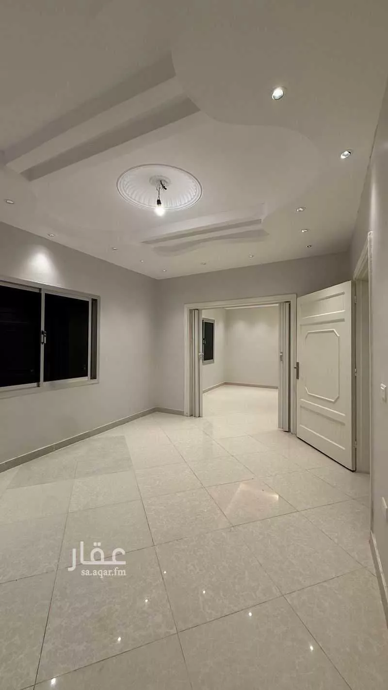 شقة 3 غرف في المرجان 5