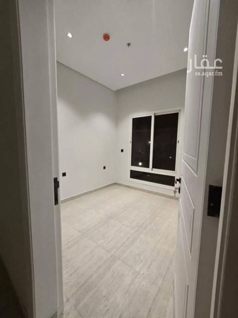 شقة 4 غرف في النرجس 5