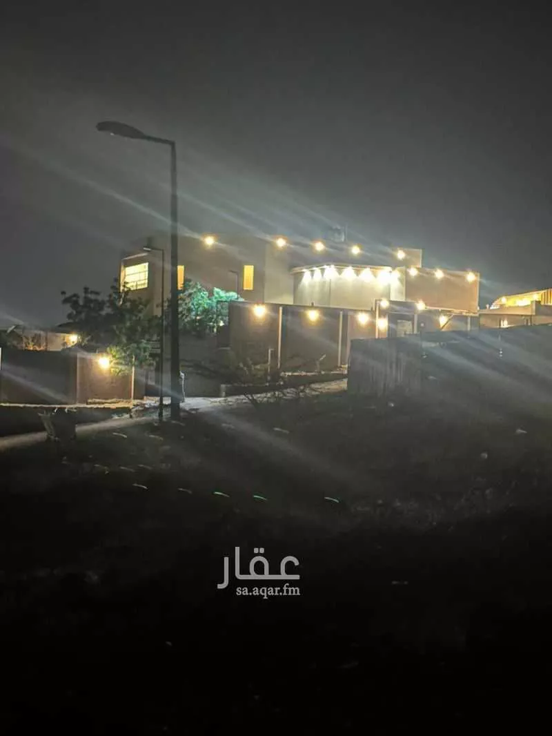 عمارة 1053 م² في العوالي 4