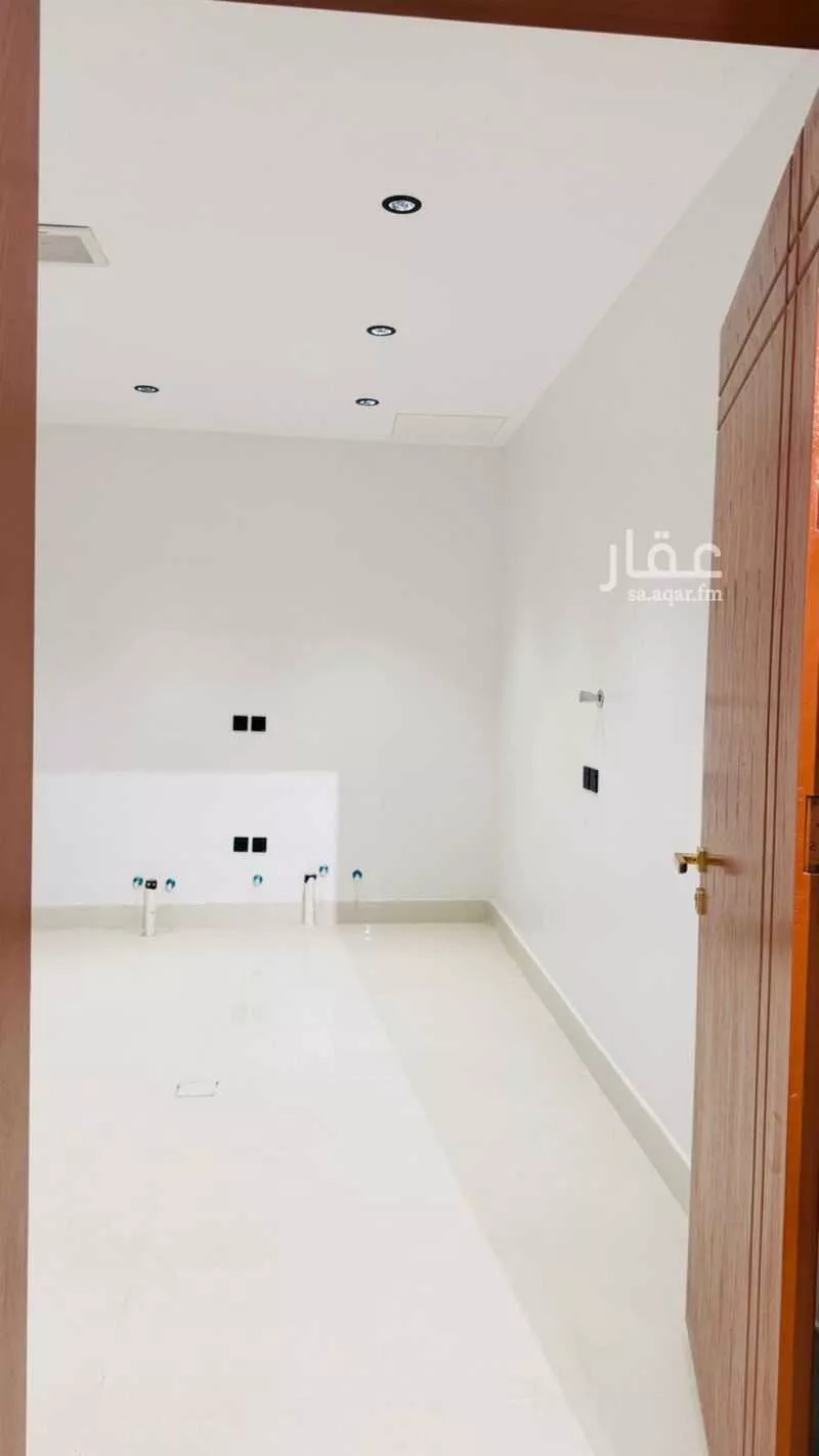 7 bedroom apartment in Al Qadisiyah, Riyadh 6