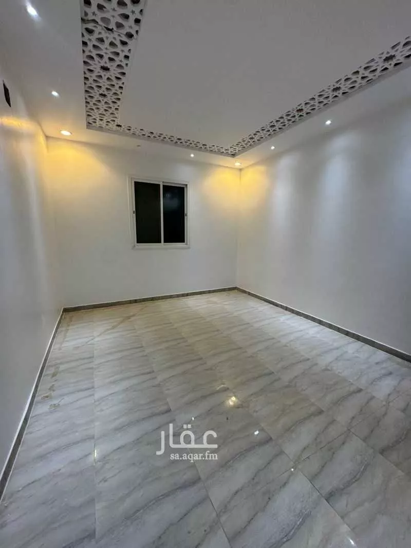 6 bedroom villa in Al Rimal 3