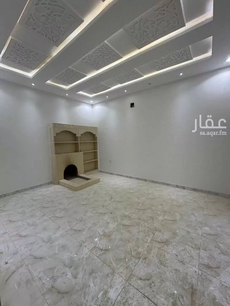 6 bedroom villa in Al Rimal 4