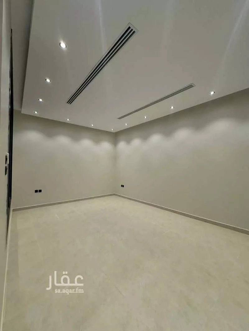 4 bedroom villa in Al Safa, Riyadh 6