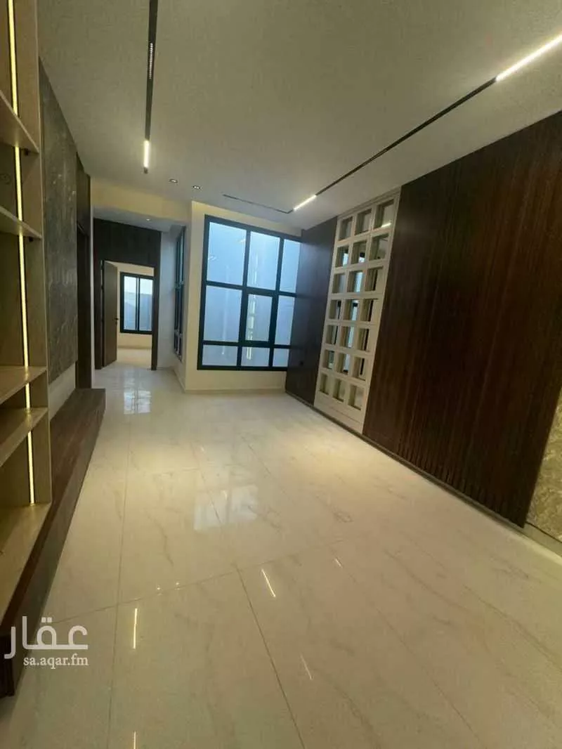 فيلا 5 غرف في الشرق 2