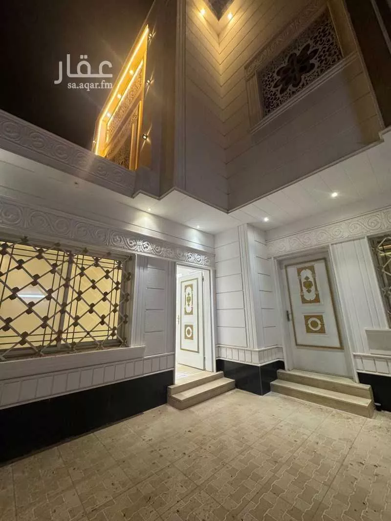 6 bedroom villa in Al Rimal 2