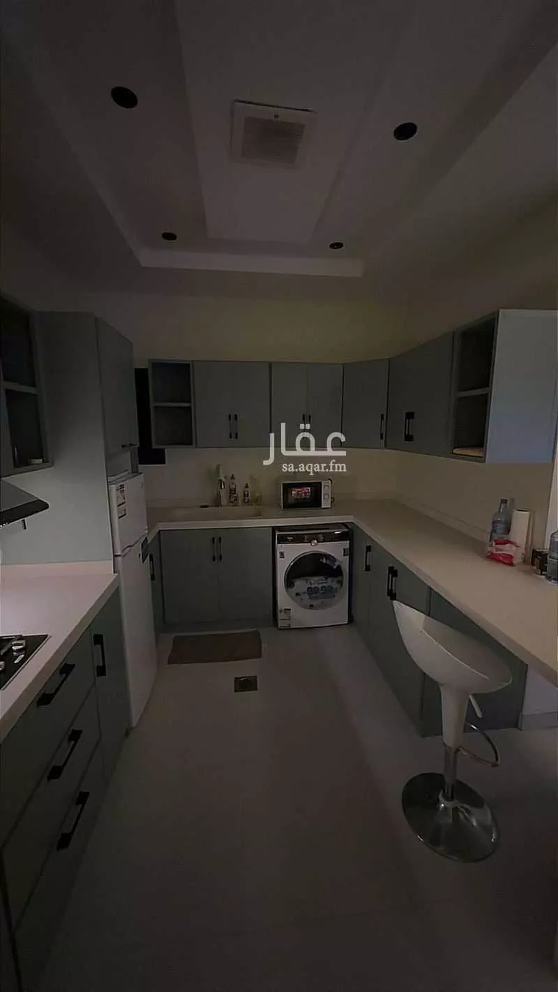 شقة 4 غرف في العارض 3