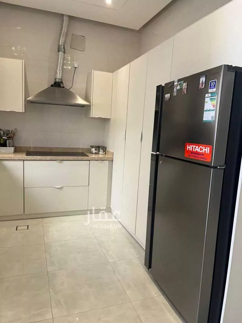 شقة 5 غرف في العارض 3