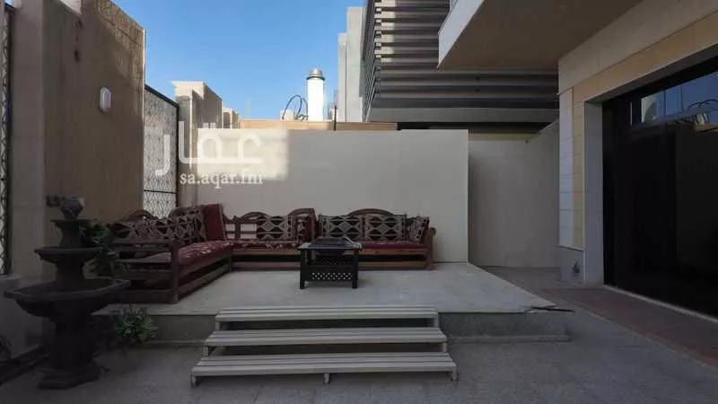 6 bedroom villa in Al Narjis 2