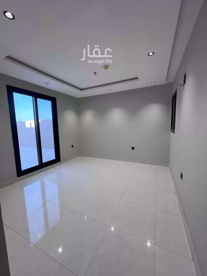 شقة 4 غرف في الحمرا 5