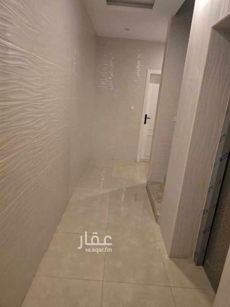 عمارة 325 م² في الثقبة 2