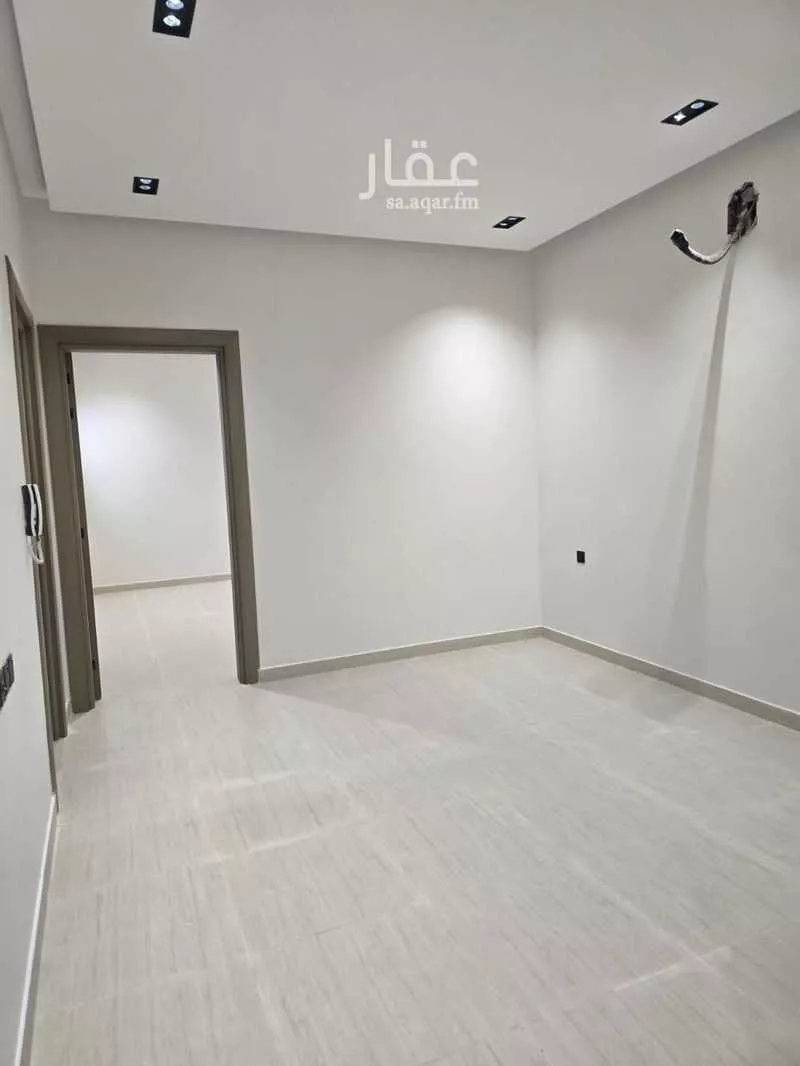 30 bedroom building in South Al Khobar, Eastern Province 16