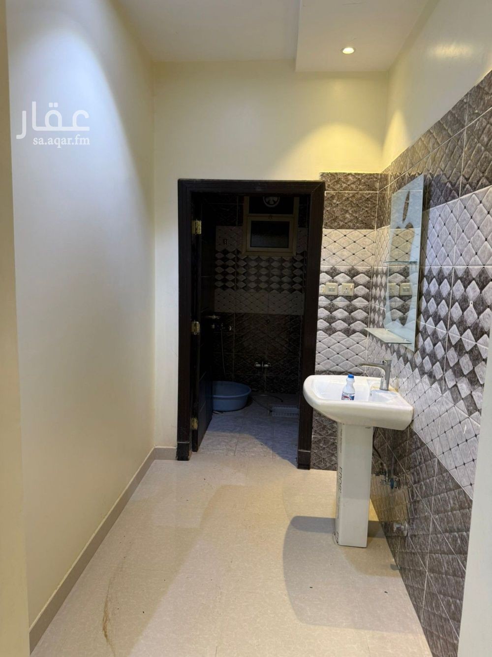 7 bedroom villa in Riyadh 24