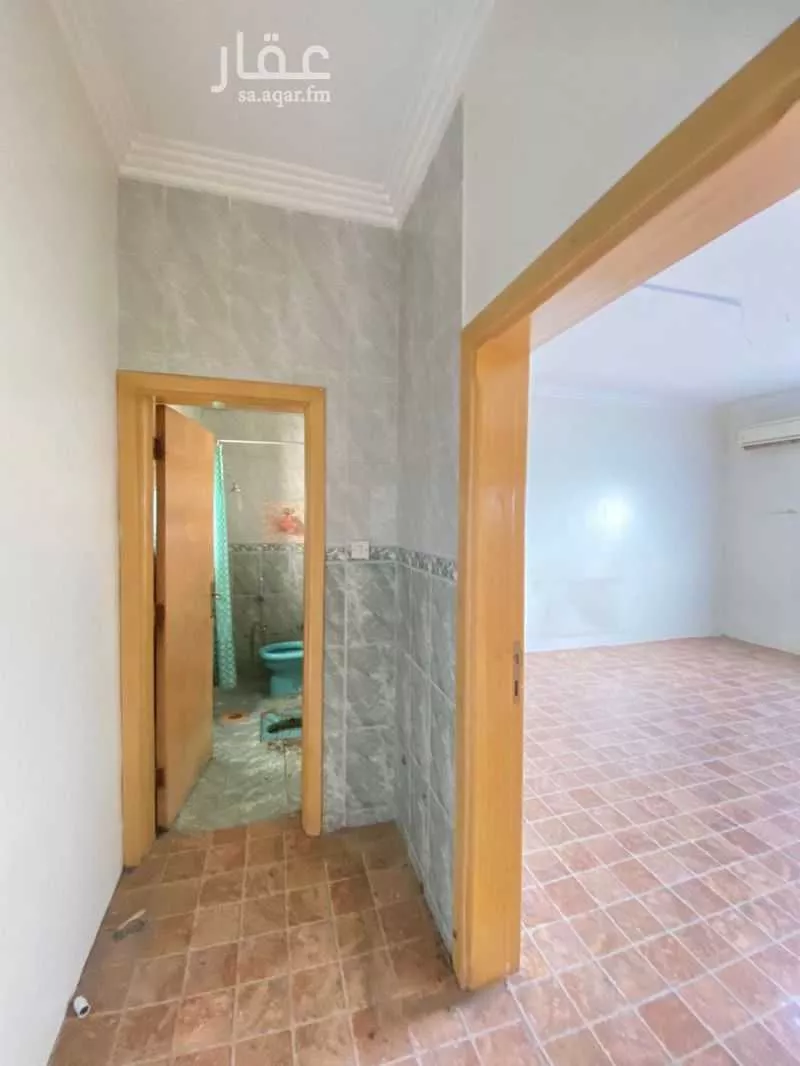 4 bedroom apartment in Al Wizarat, Riyadh 6