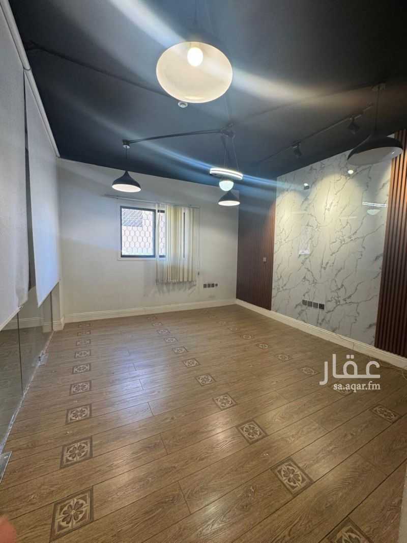 5 bedroom office in Al Wahah, Riyadh 4