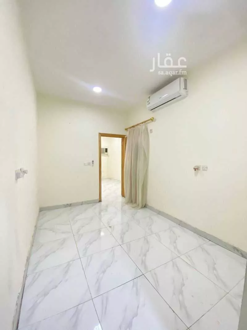 1 bedroom apartment in Al Nuzhah 4