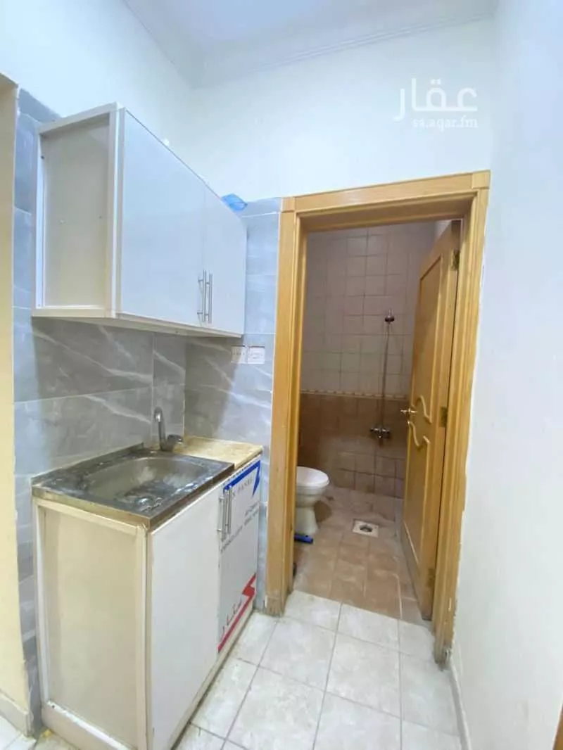 1 bedroom apartment in Al Nuzhah 5