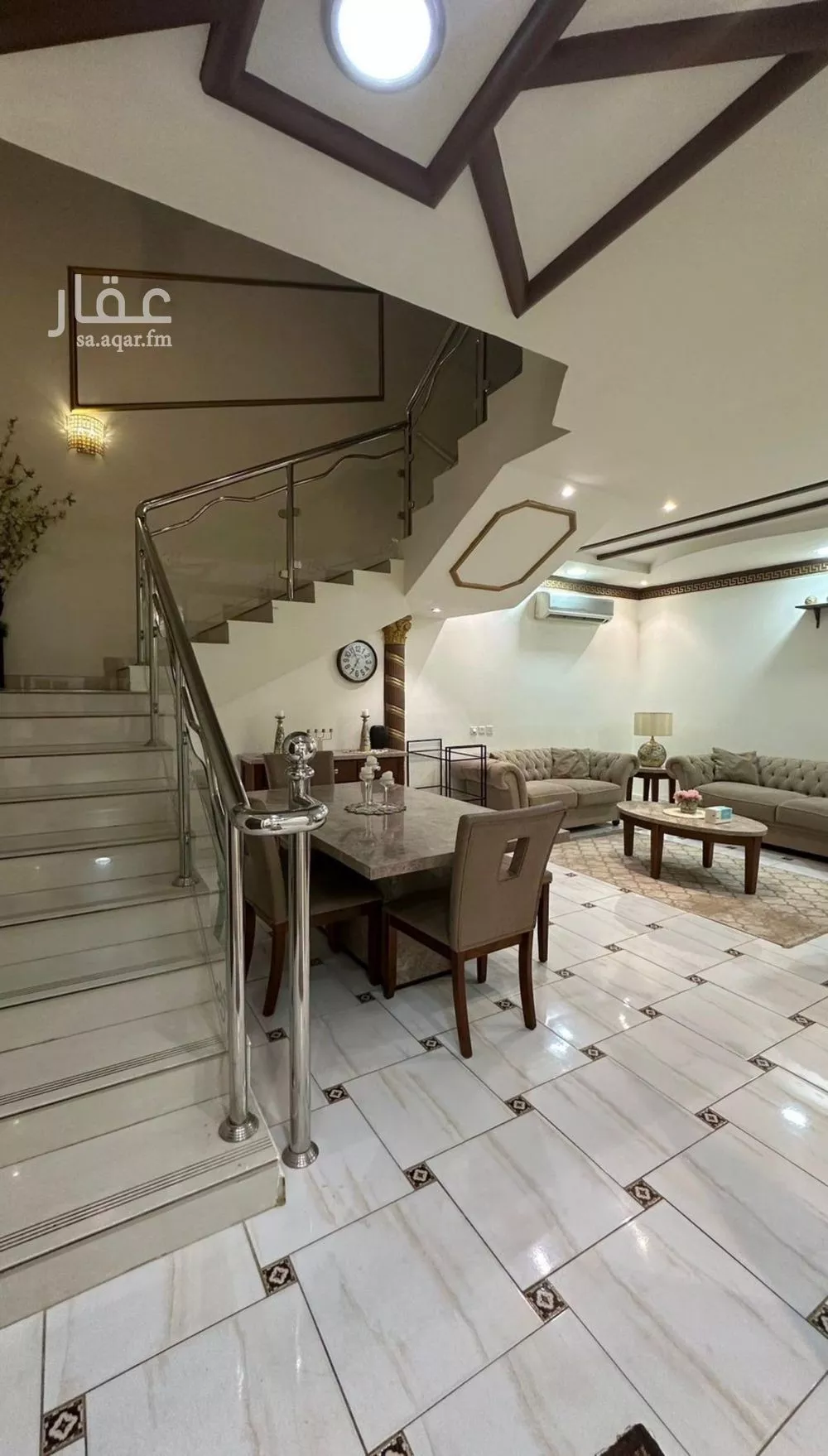 4 bedroom villa in Ishbiliyah 4