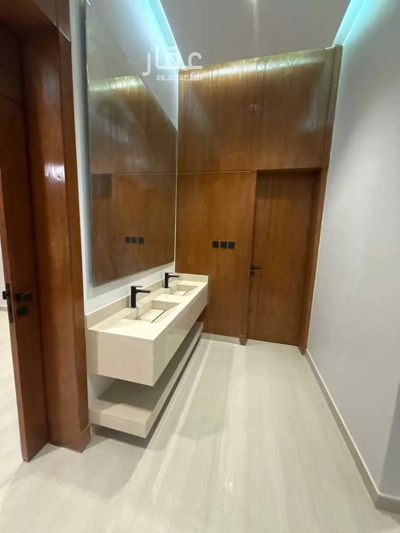 7 bedroom villa in Al Janadriyah, Riyadh 8