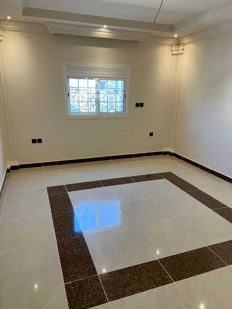 30 bedroom building in Al Shati, Jeddah 8