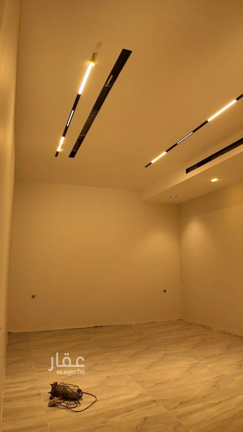 فيلا 6 غرف في المهدية 5