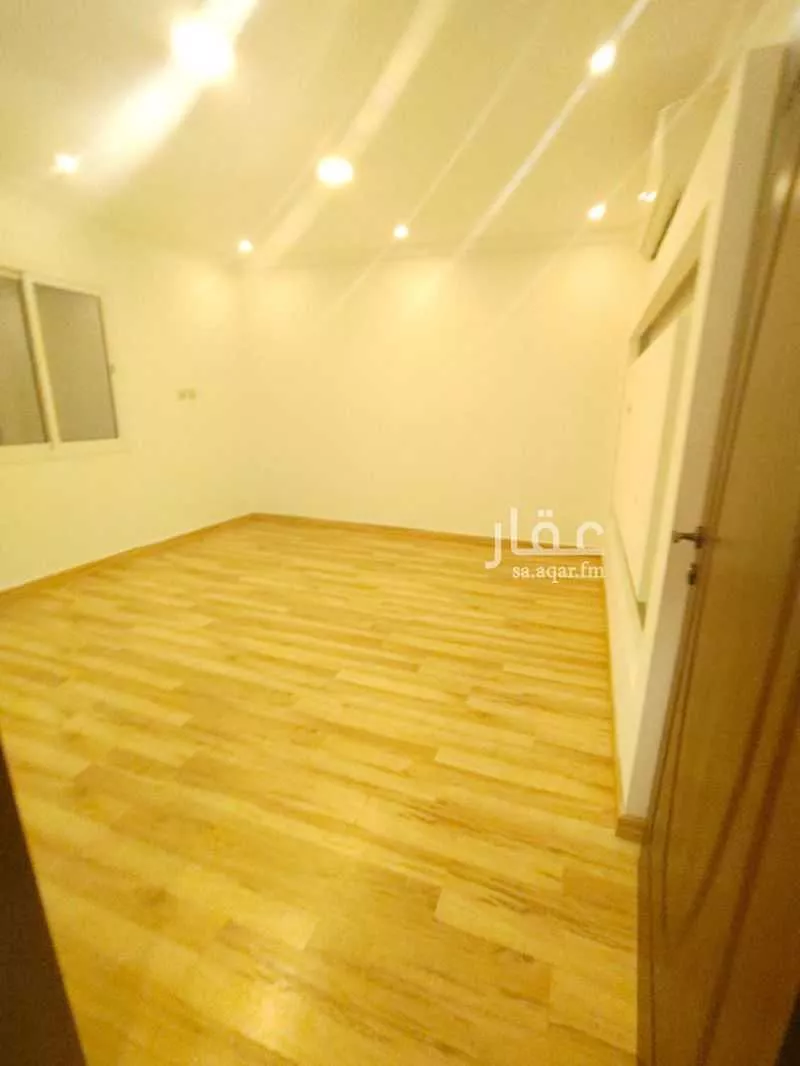 شقة 4 غرف في الفرسان 3