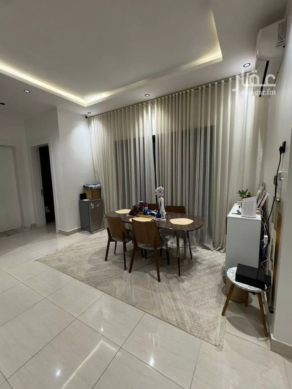 فيلا 5 غرف في النرجس 4