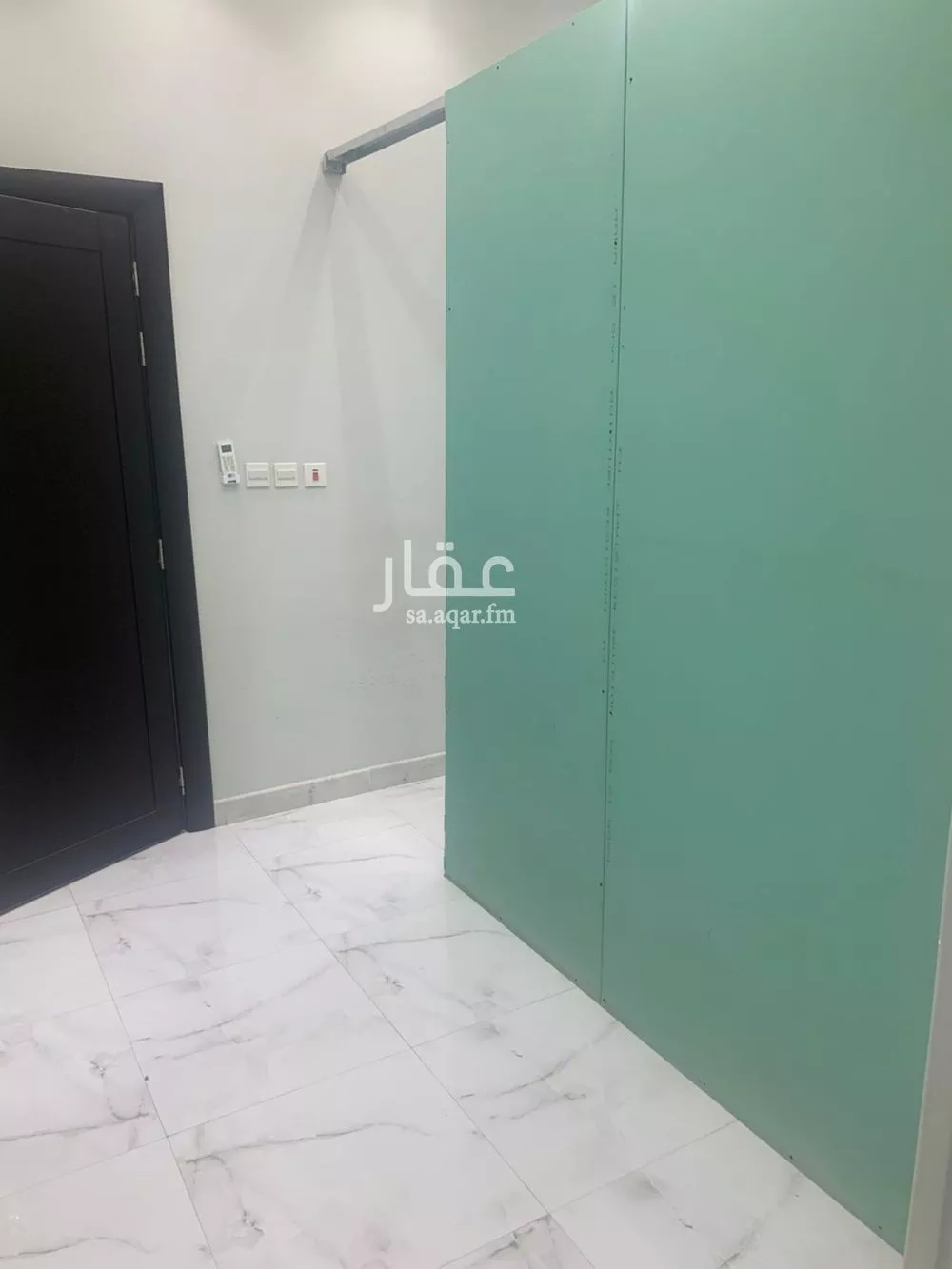 3 bedroom floor in Al Falah 3