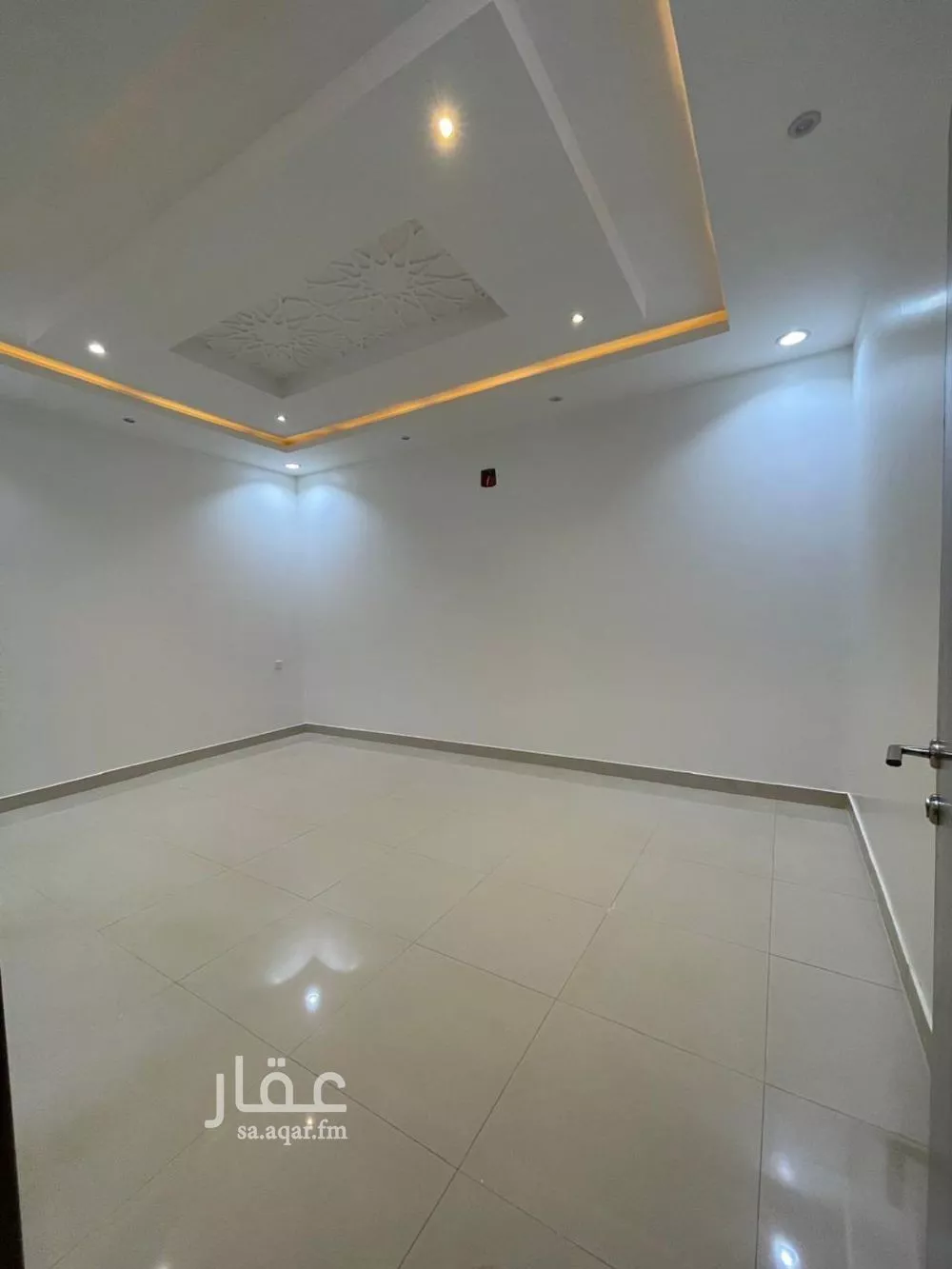 دور 3 غرف في النرجس 5