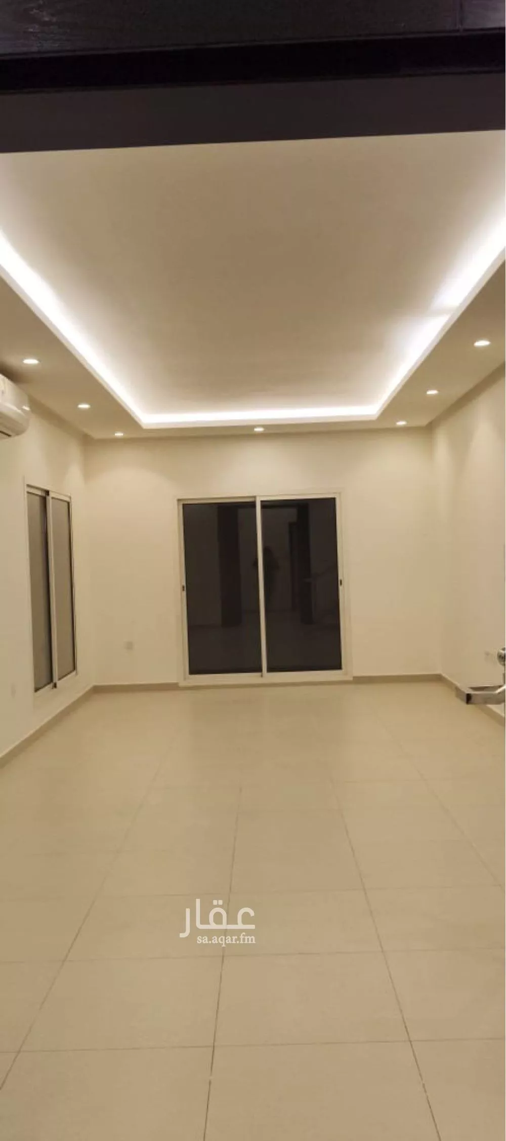 فيلا 6 غرف في العارض 5