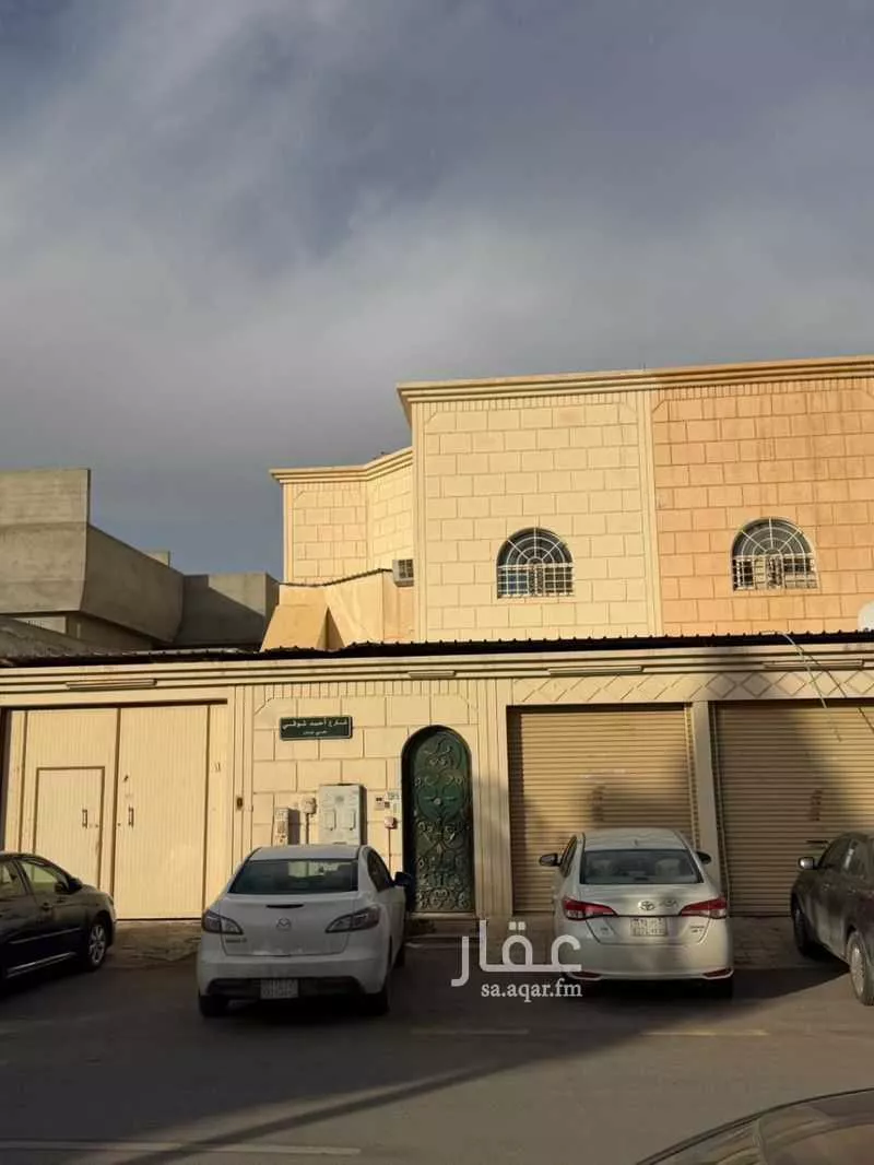 فيلا 8 غرف في بدر