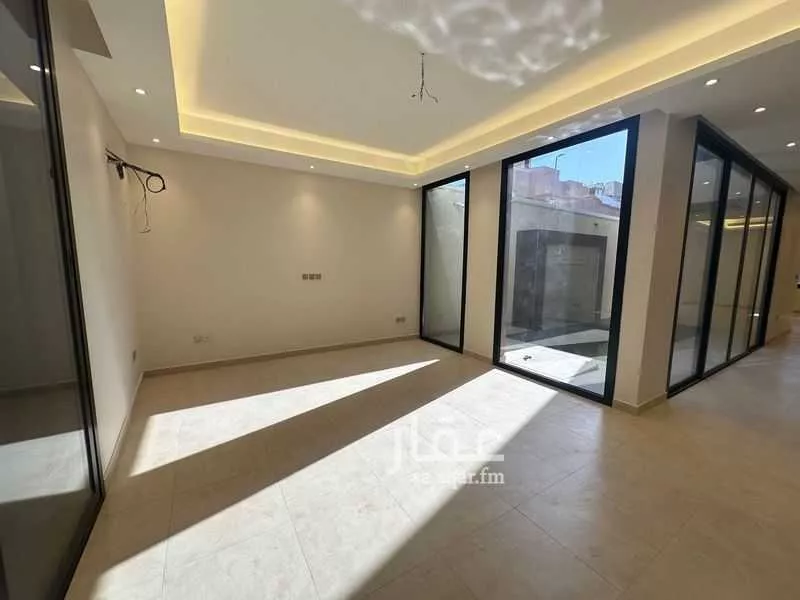 5 bedroom villa in Al Asalah, Jeddah 4