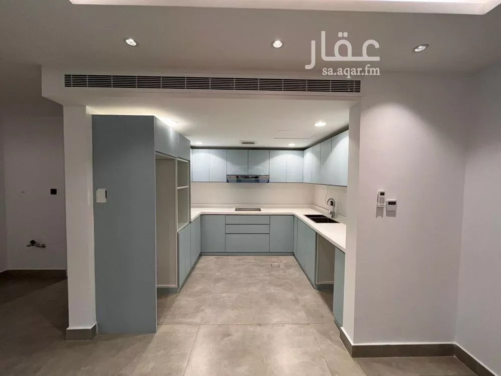 شقة 3 غرف في الملقا 5